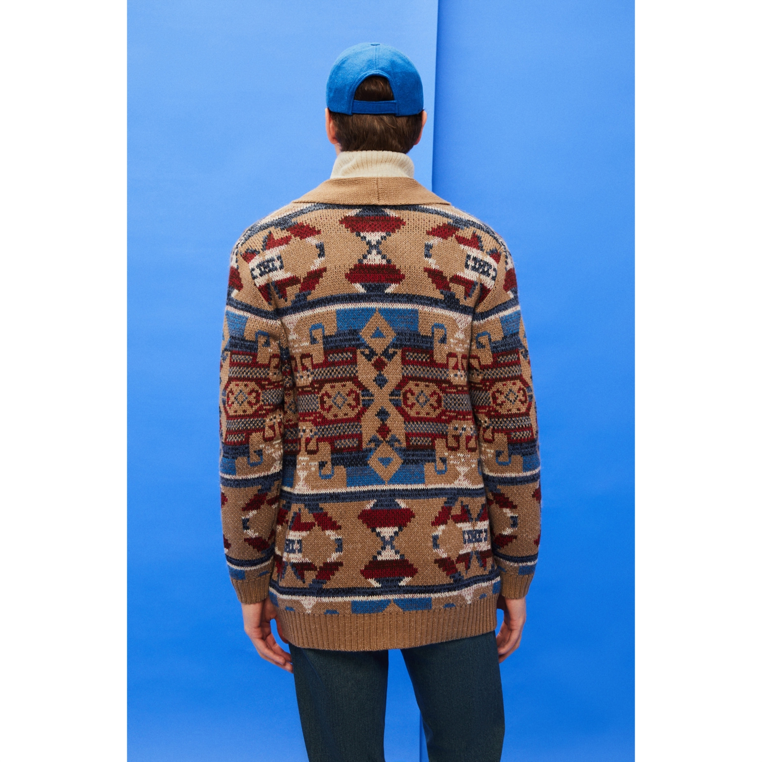 ETNİK DESENLİ ŞAL YAKA HIRKA