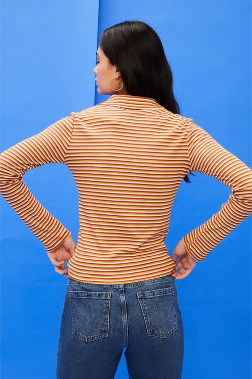  ÇİZGİLİ POLO YAKA BLUZ