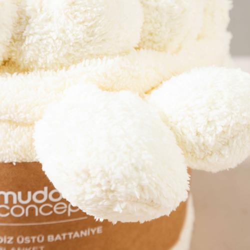  PONPONLU DİZ ÜSTÜ BATTANİYE EKRU 130X160