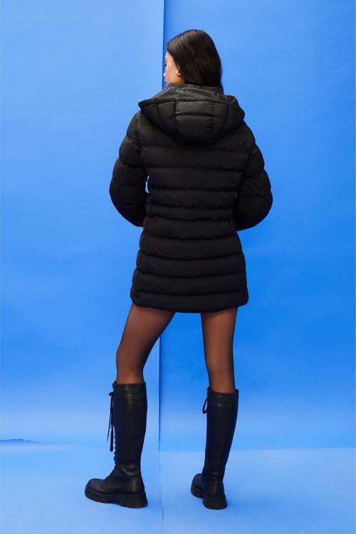  KAPİTONELİ KAPÜŞONLU ŞİŞME MONT