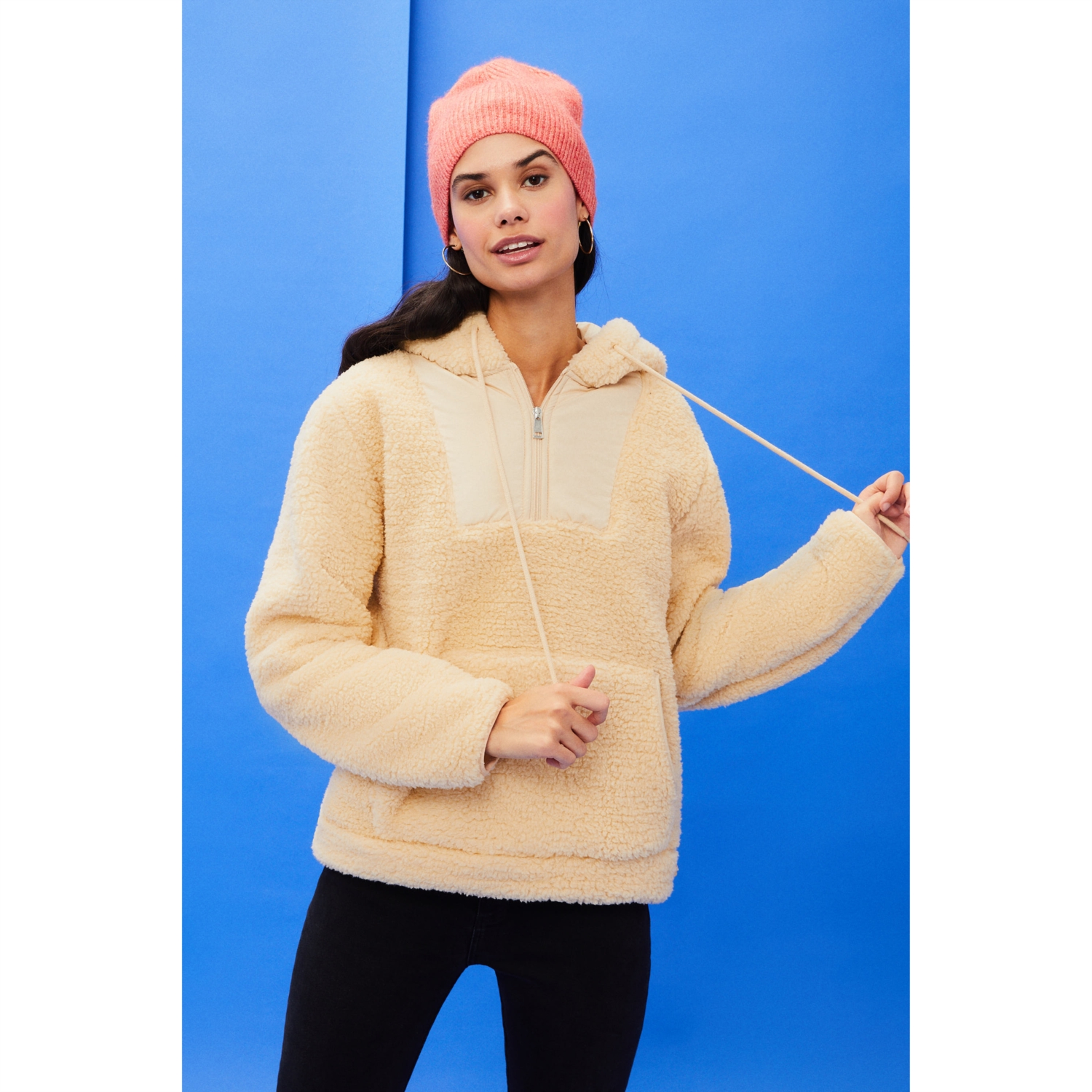 KAPÜŞONLU PELÜŞ SWEATSHIRT