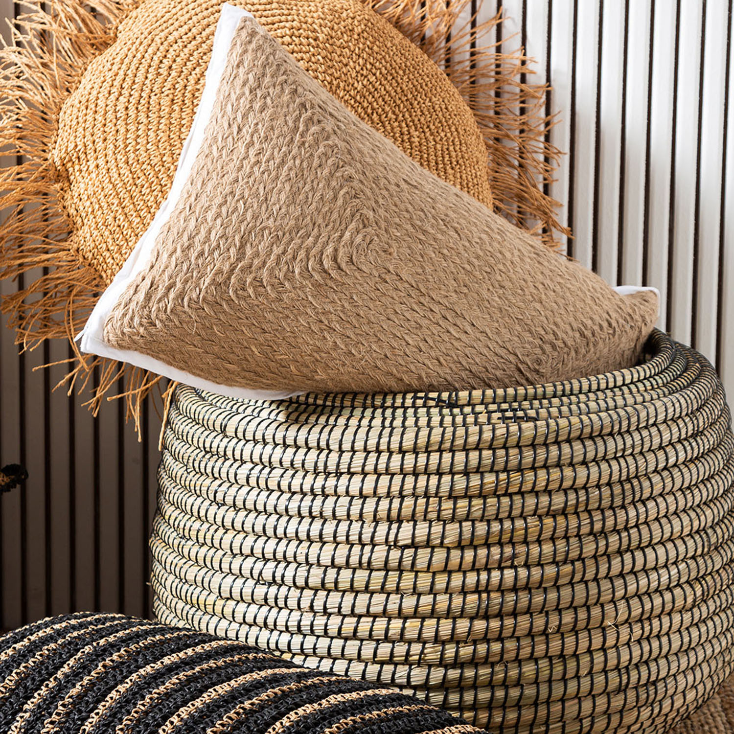 VALERIA JÜT KIRLENT BEYAZ NATUREL 35x55