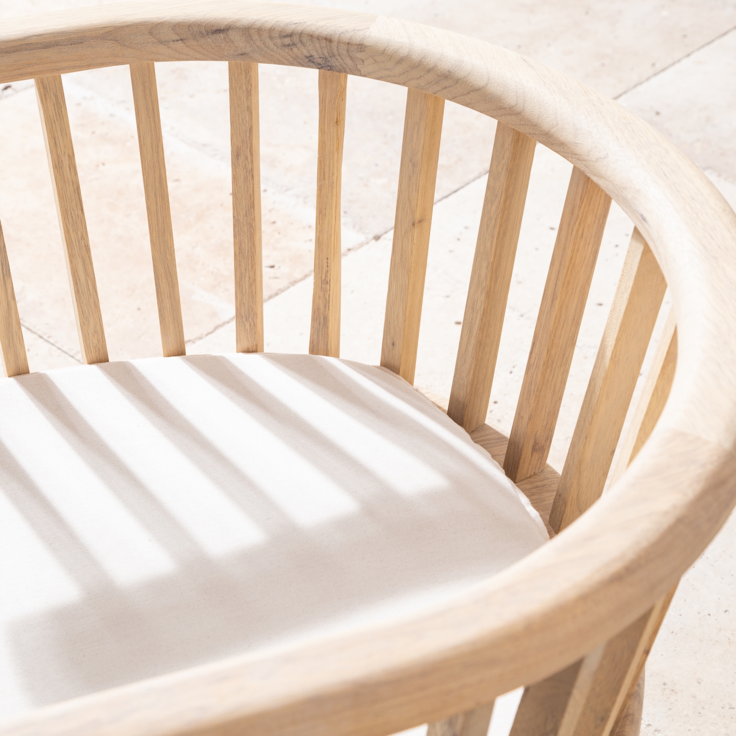 COLMAR  KOLÇAKLI SANDALYE