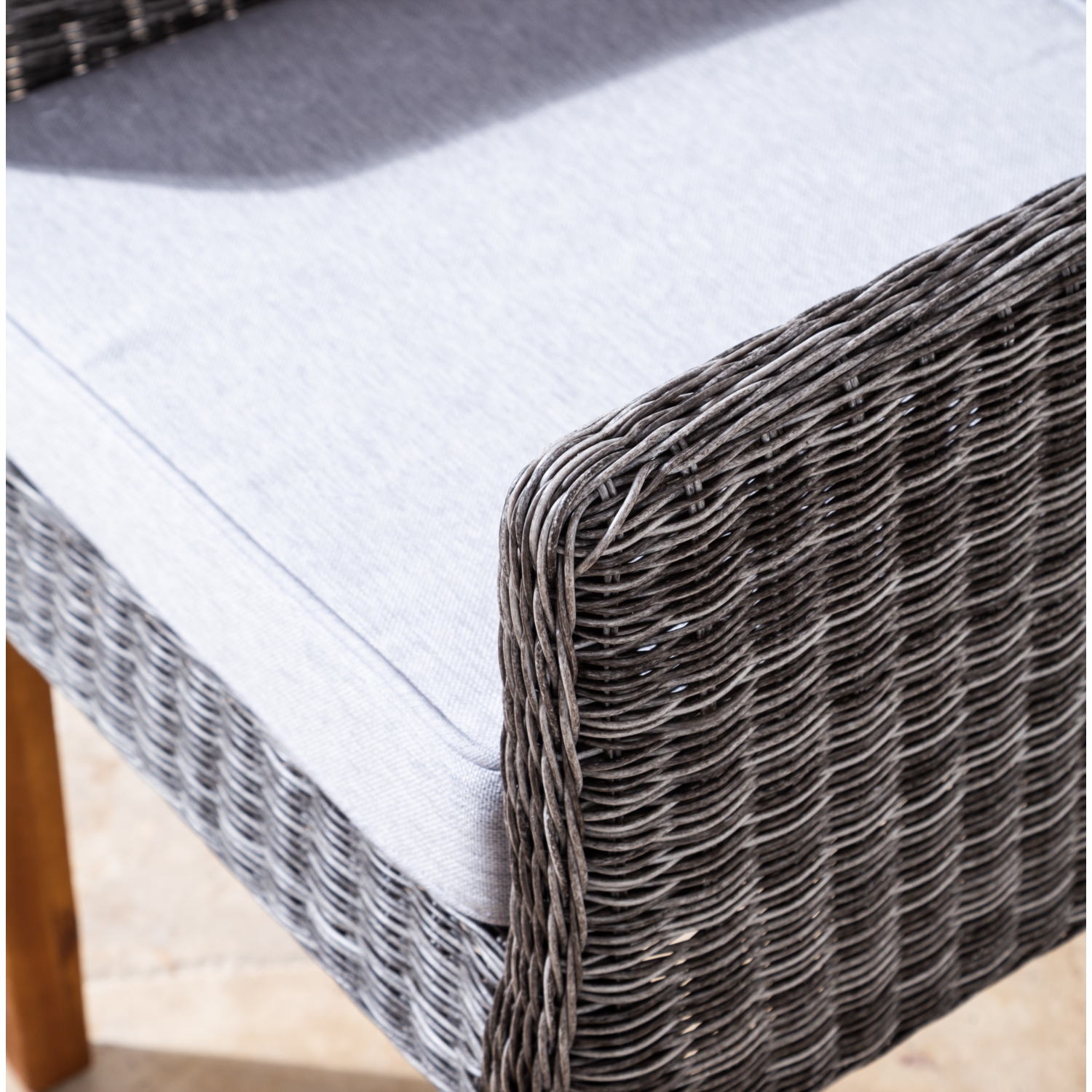 FINN KOLÇAKLI SANDALYE GRİ