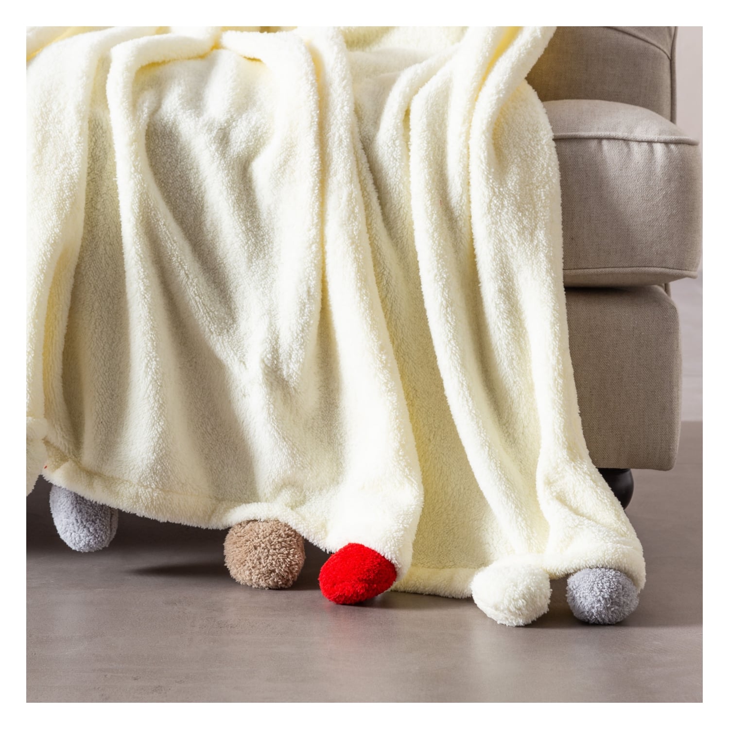 PONPONLU DİZ ÜSTÜ BATTANİYE MULTİ 130X160