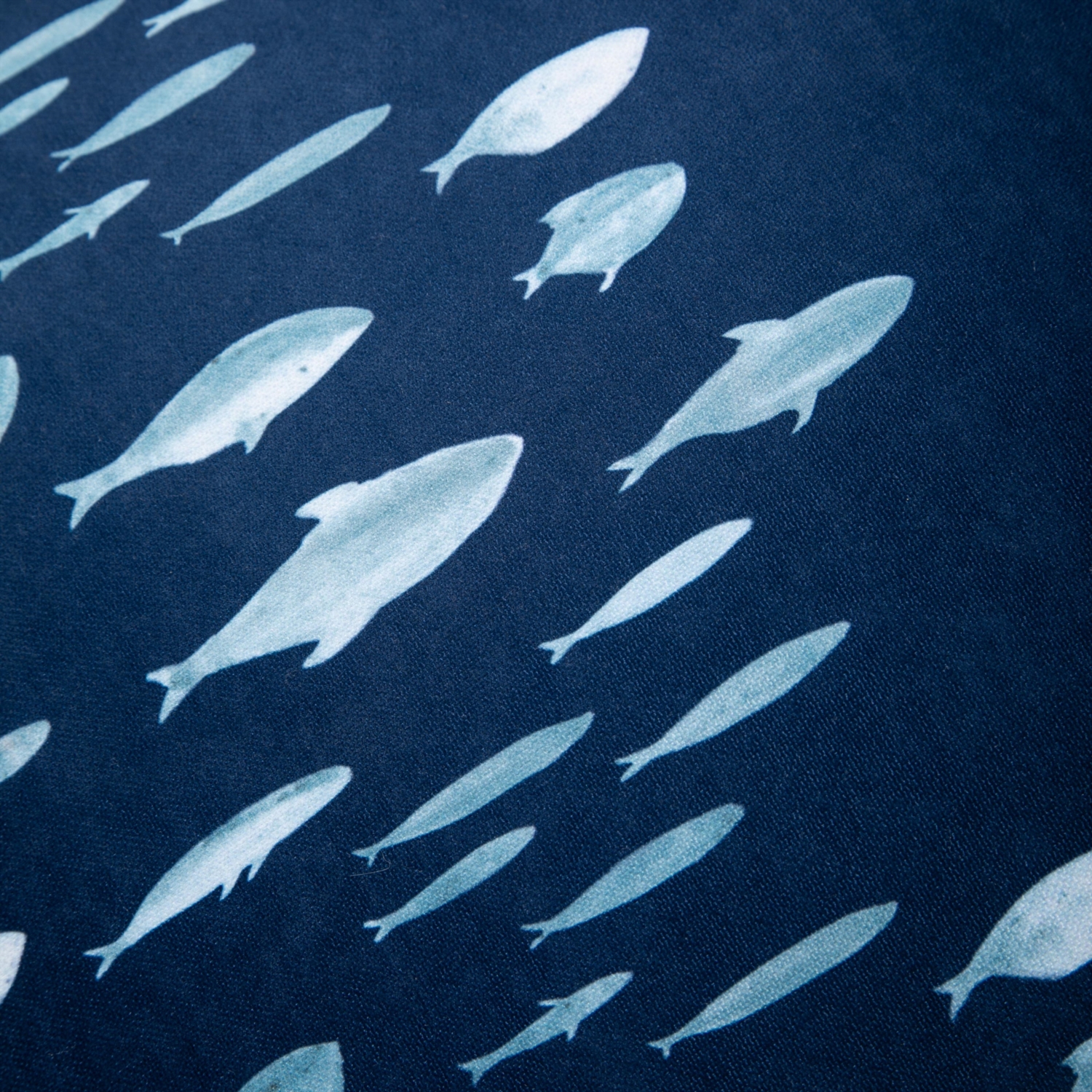 MARİN FISH MİNDER LACİVERT 66X66