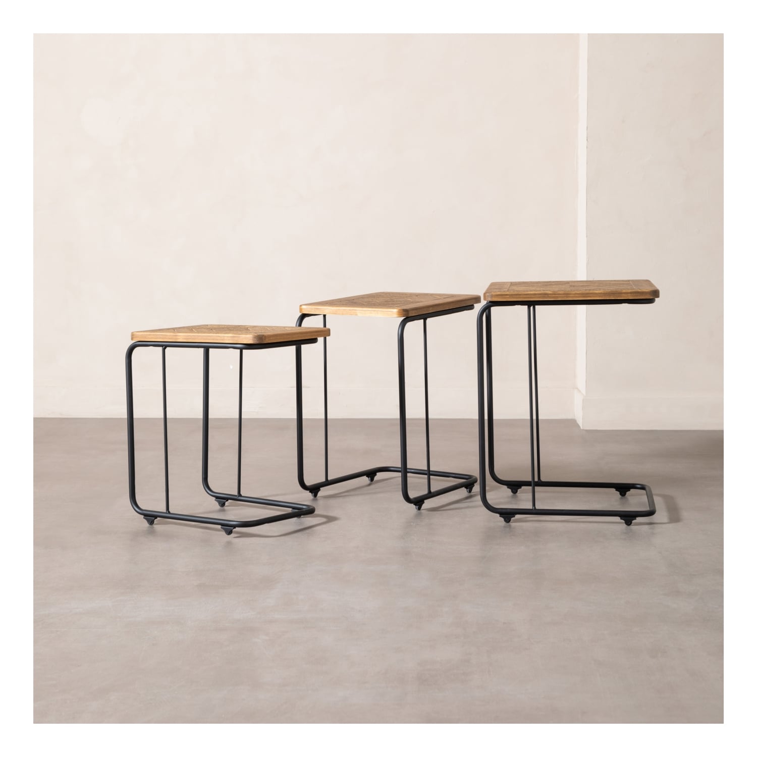 BARBARA MASİF AHŞAP ZİGON SEHPA