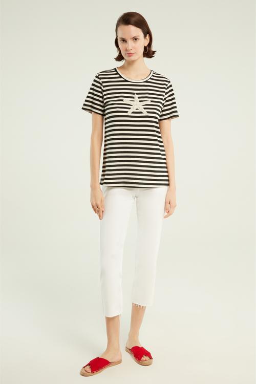  TAŞLI DENİZ YILDIZI DETAYLI KISA KOLLU T-SHIRT