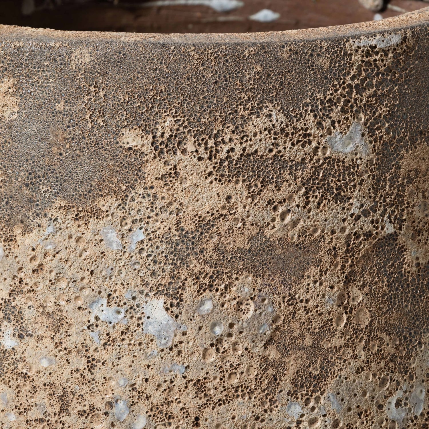 BROOKLYN SAKSI L CAPPUCCINO 54X65 CM