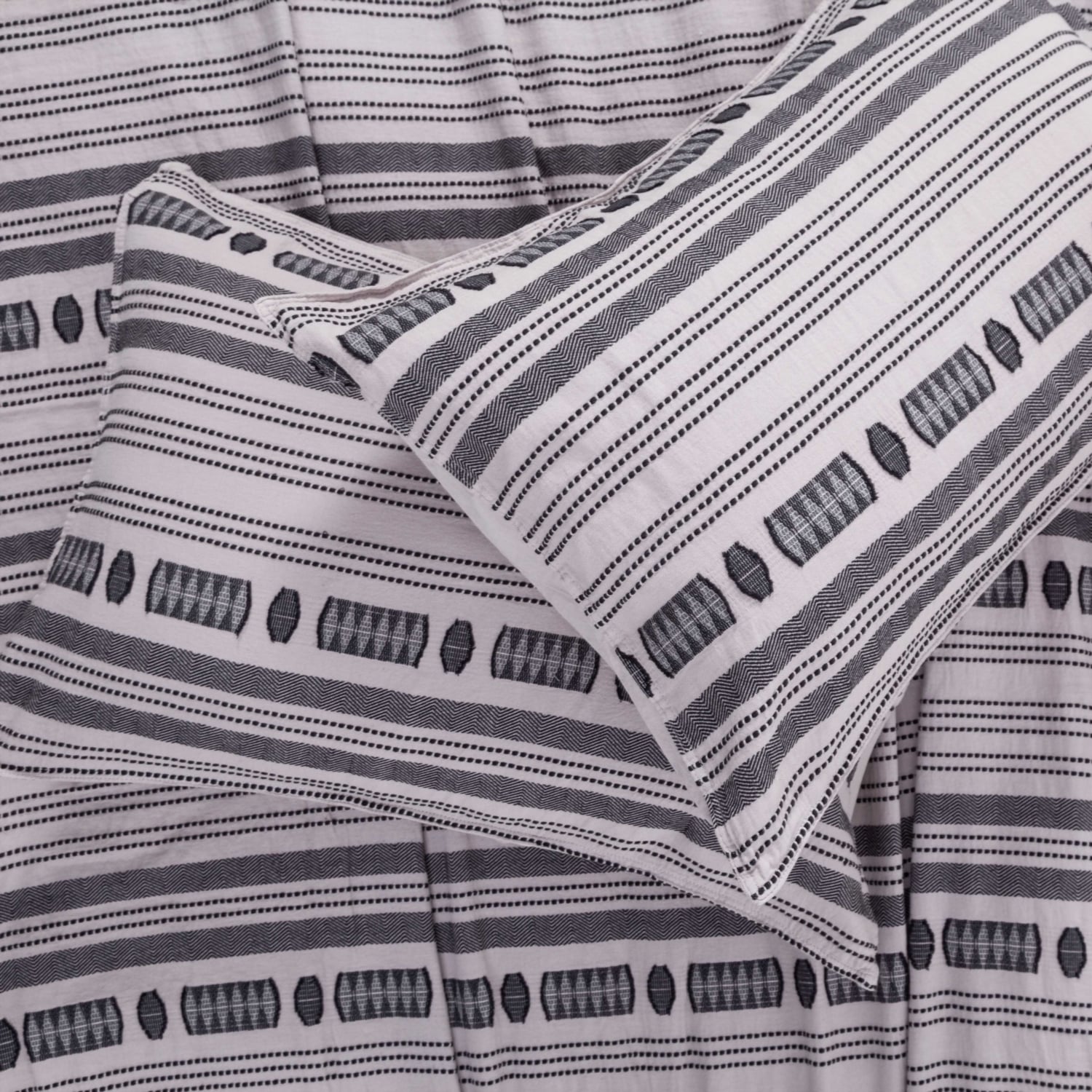 YURI YATAK ÖRTÜSÜ TAKIMI ÇİFT KİŞİLİK AÇIK GRİ 240X260