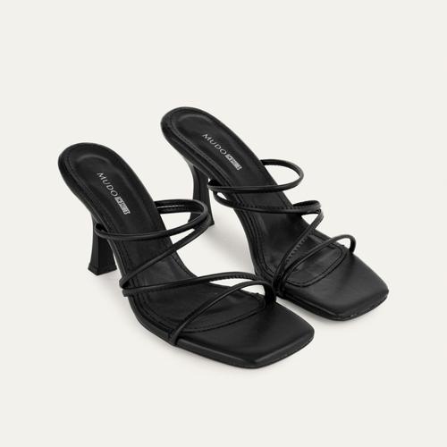  DERİ GÖRÜNÜMLÜ İNCE TOPUKLU TERLİK