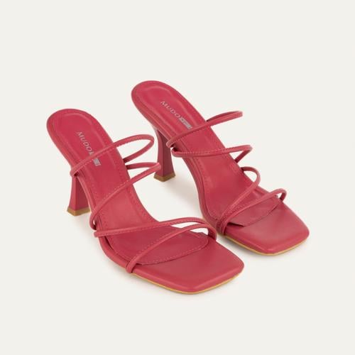  DERİ GÖRÜNÜMLÜ İNCE TOPUKLU TERLİK