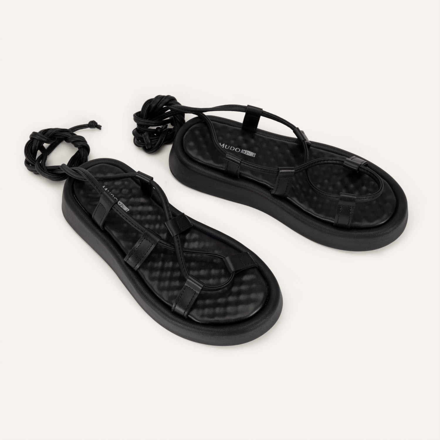 DERİ GÖRÜNÜMLÜ SANDALET