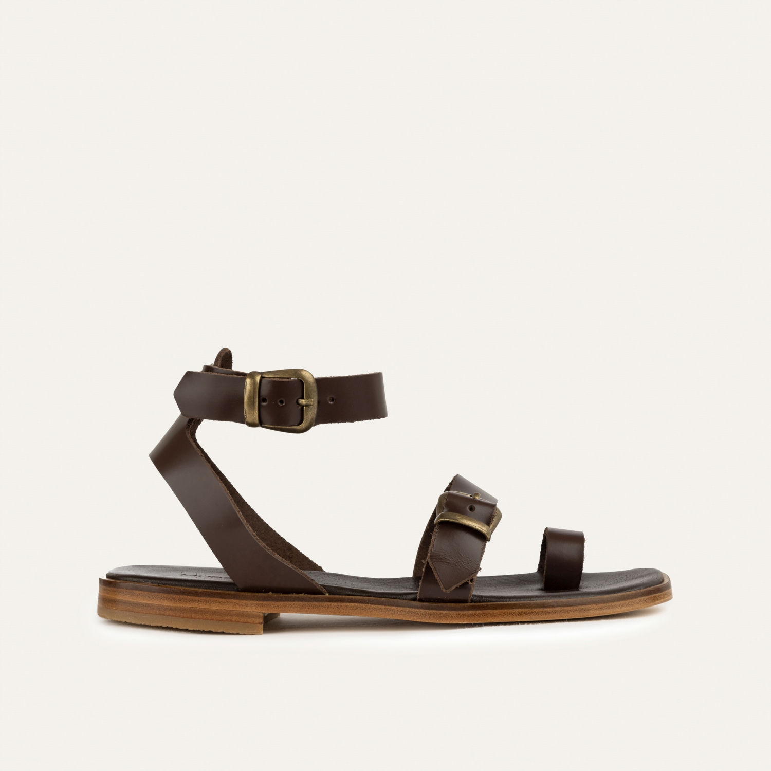 TOKA DETAYLI HAKİKİ DERİ SANDALET