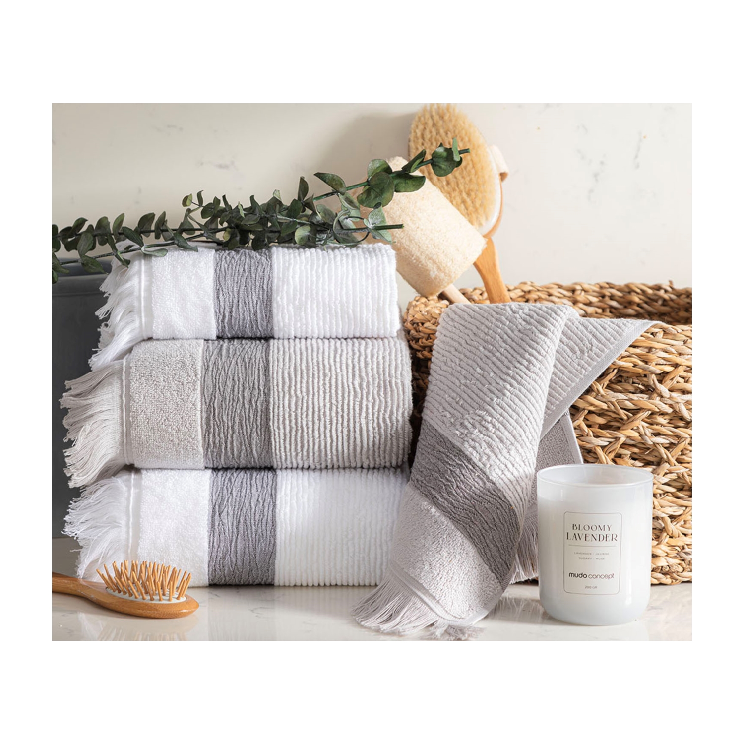 BORLA BEYAZ BANYO HAVLUSU 70X140