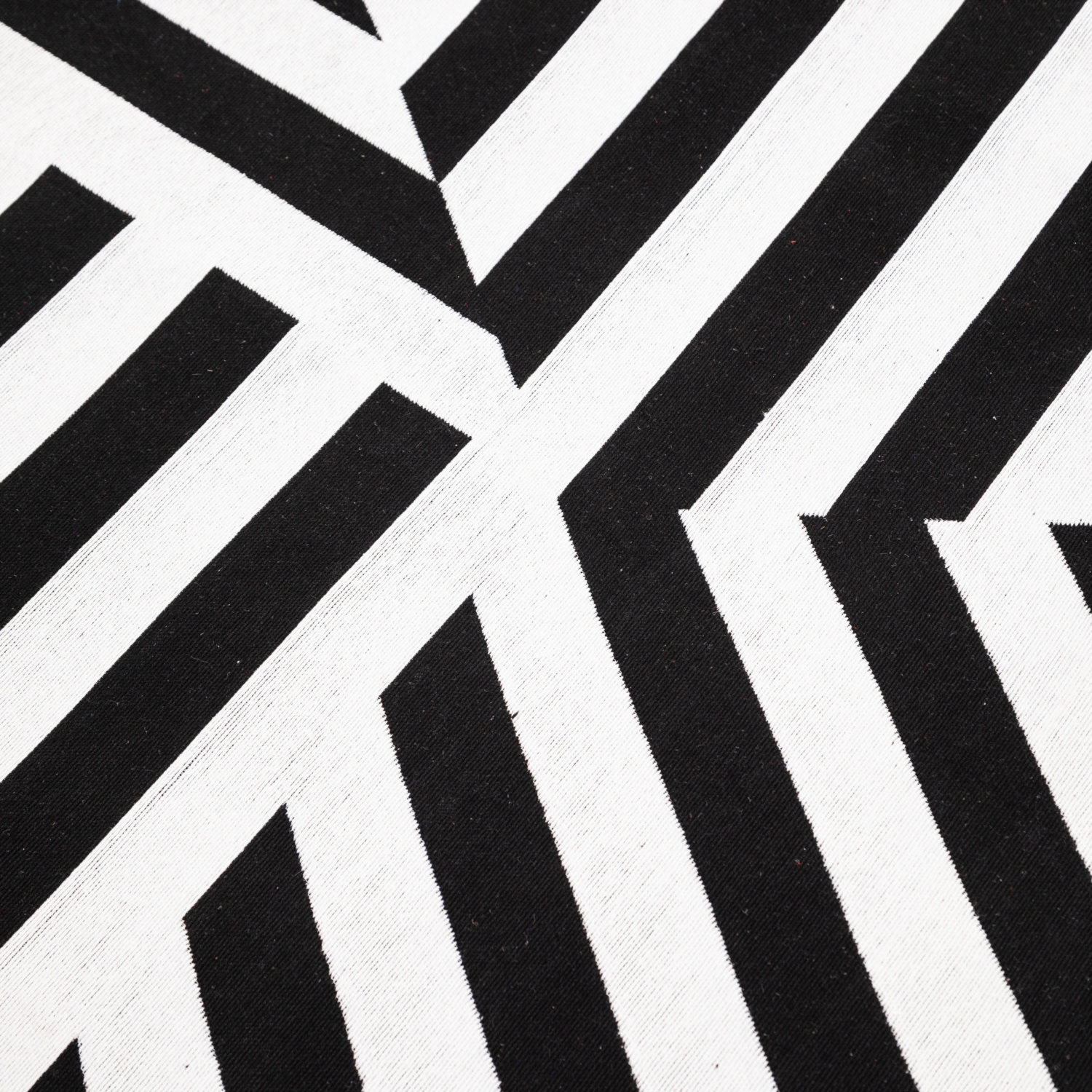 KENNY ÇİFT TARAFLI HALI SİYAH BEYAZ 160X230