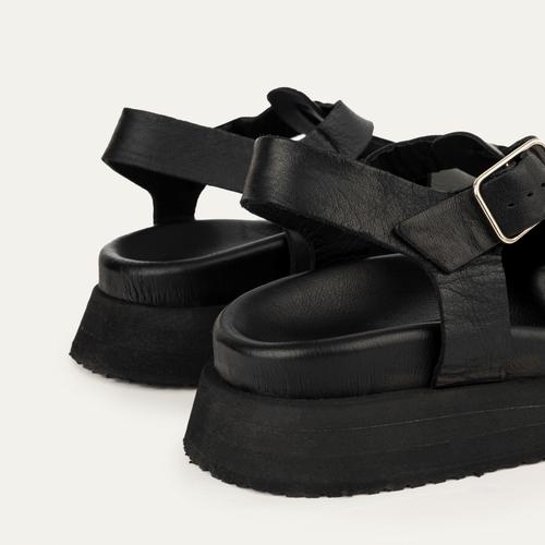  HAKİKİ DERİ SANDALET