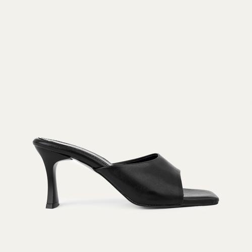  DERİ GÖRÜNÜMLÜ TOPUKLU TERLİK