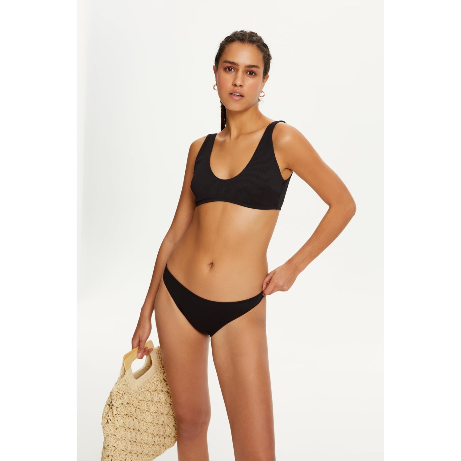 BASIC BİKİNİ ALTI