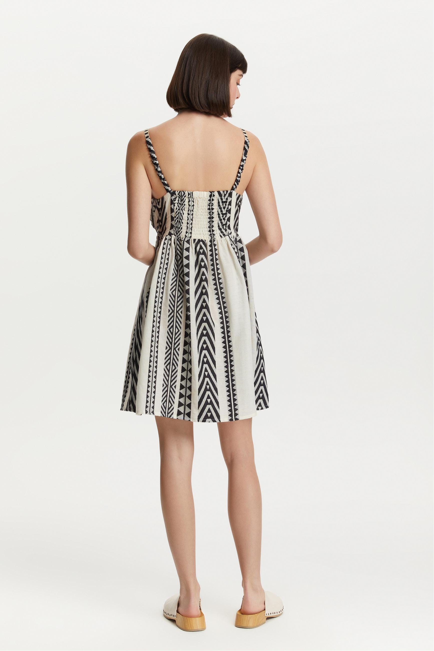 ETNİK DESENLİ ASKILI MİNİ ELBİSE