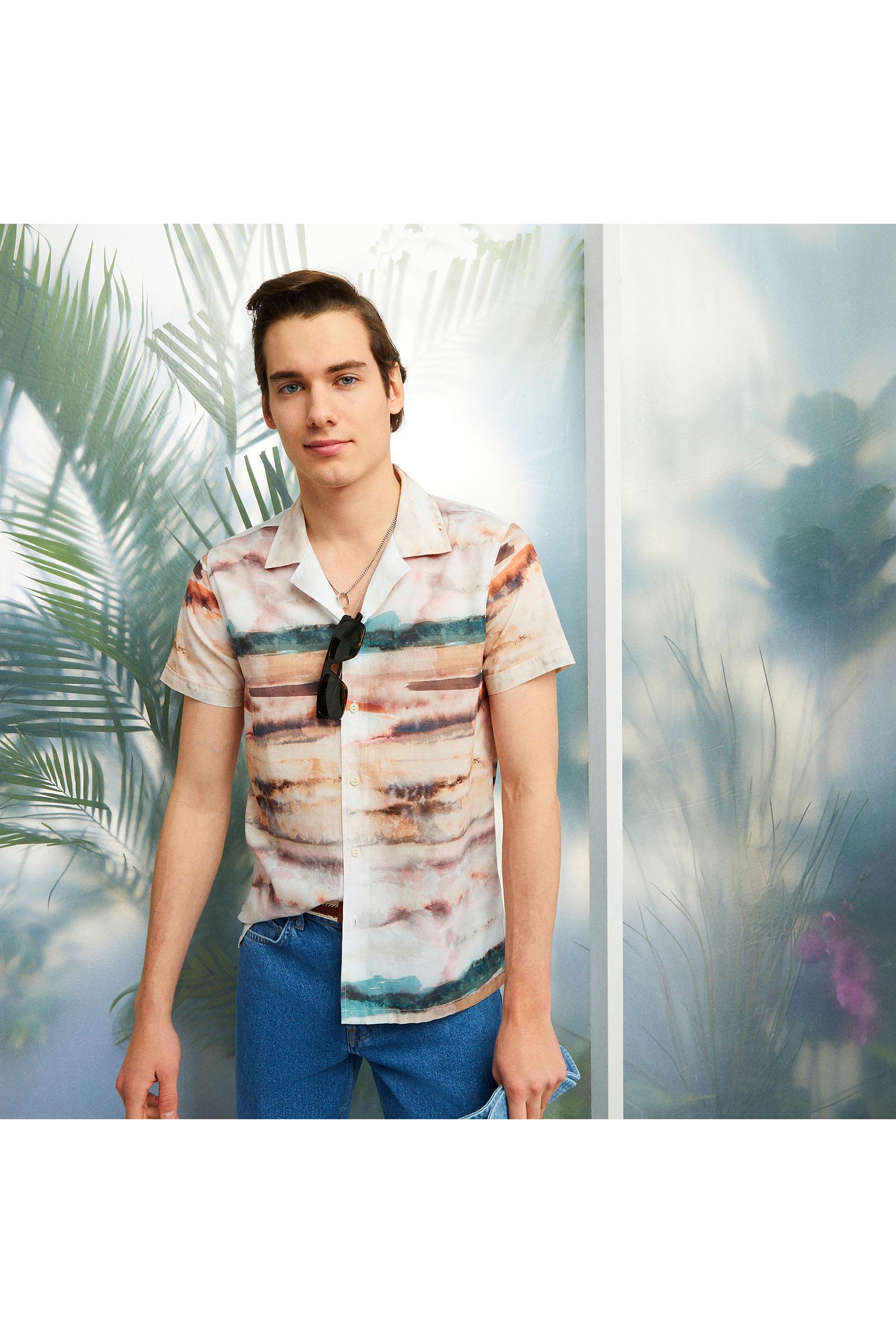 SULU BOYA DESEN KISA KOLLU REGULAR FIT GÖMLEK