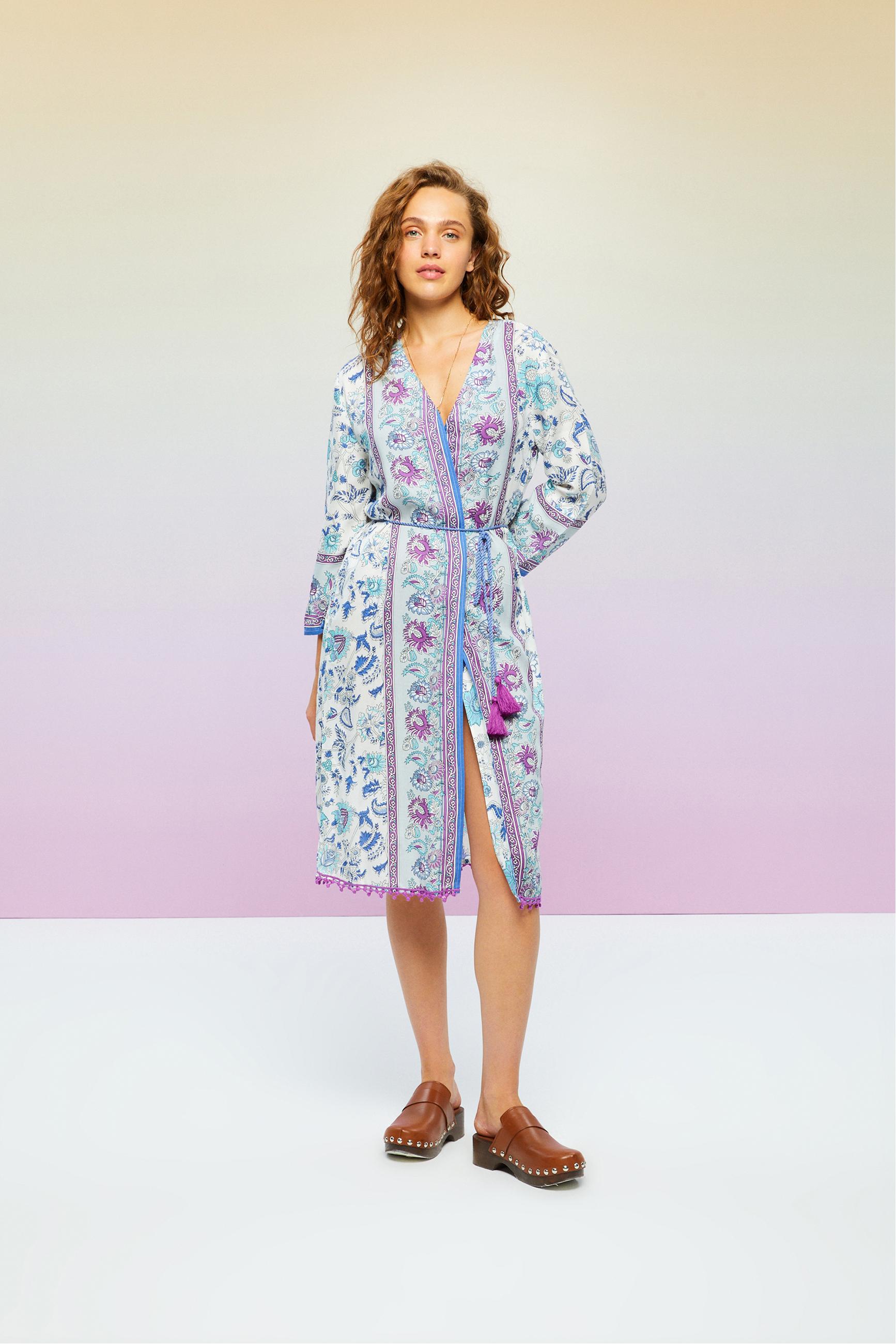 ÇİÇEK DESENLİ PLAJ KİMONO