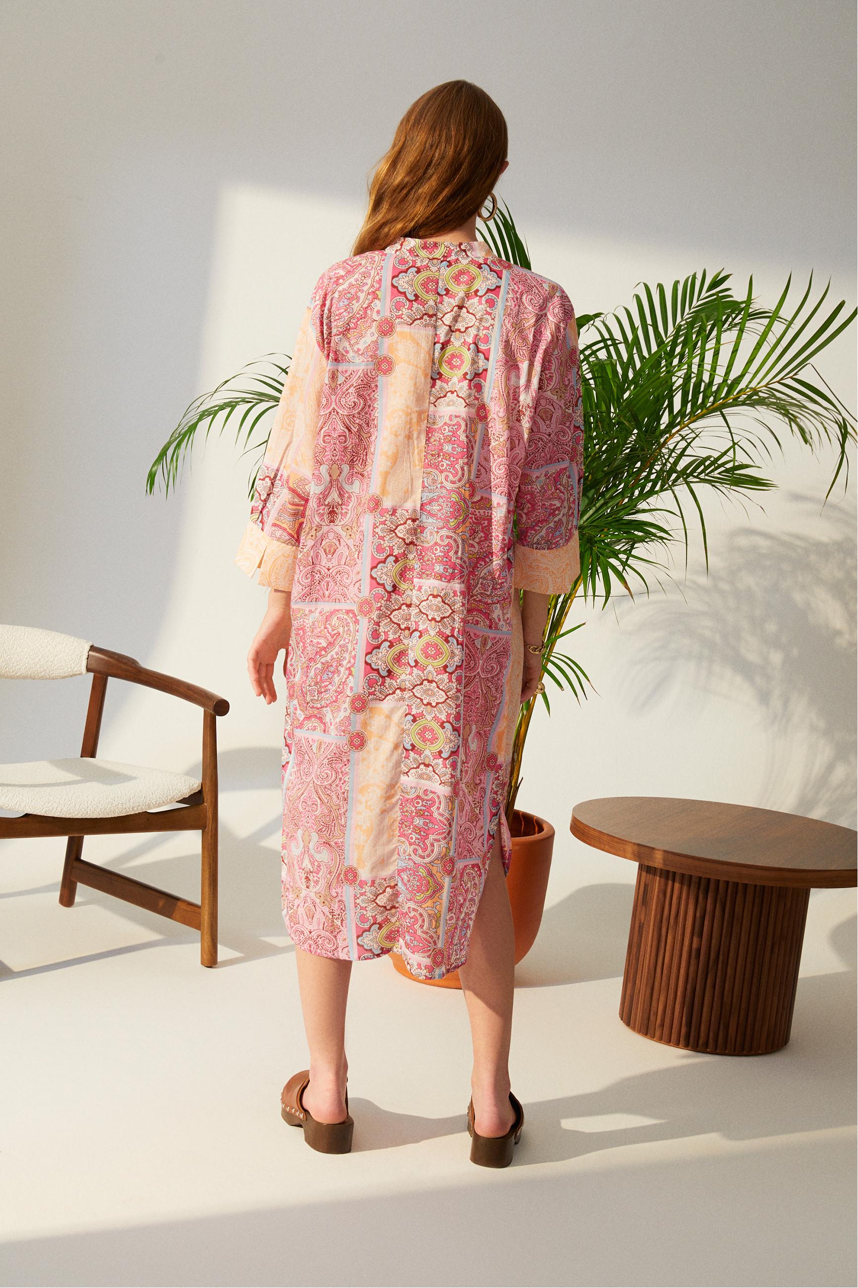 ETNİK DESENLİ MİDİ ELBİSE