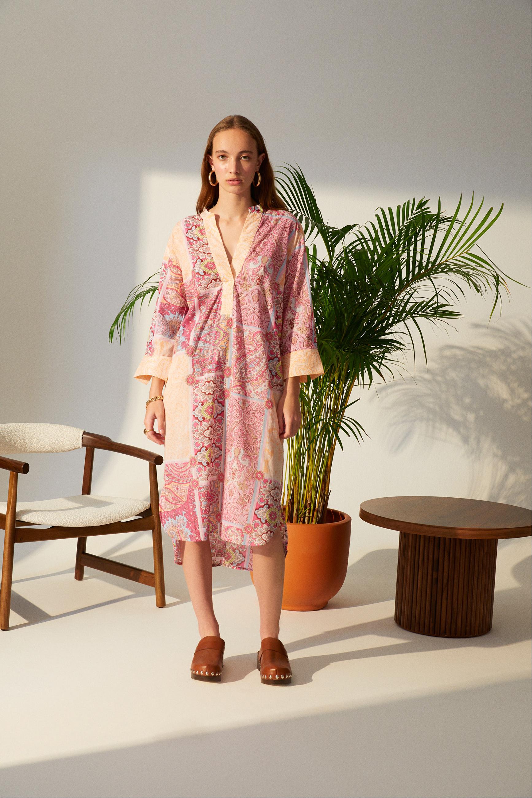 ETNİK DESENLİ MİDİ ELBİSE