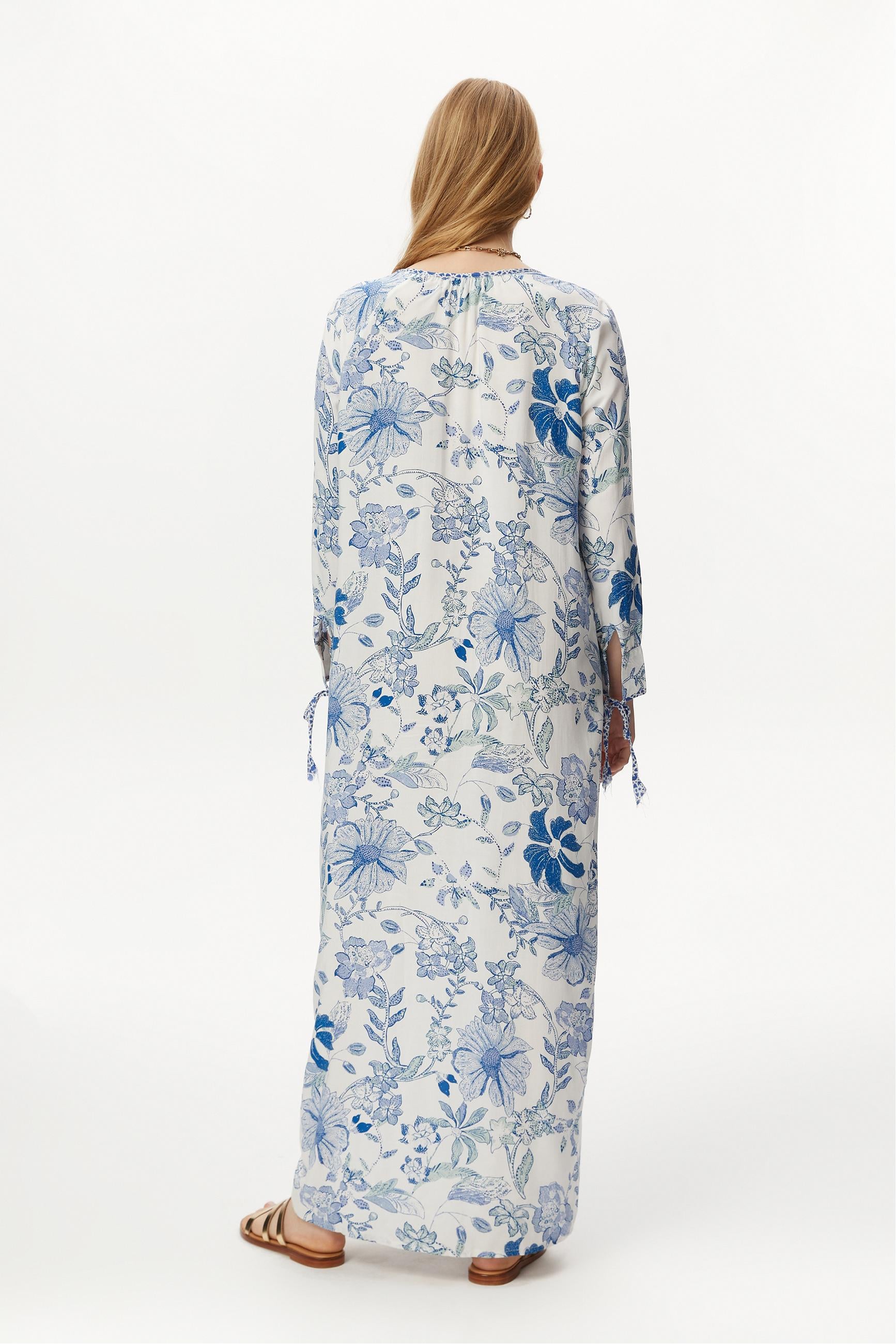 ÇİÇEK DESENLİ UZUN PLAJ ELBİSESİ