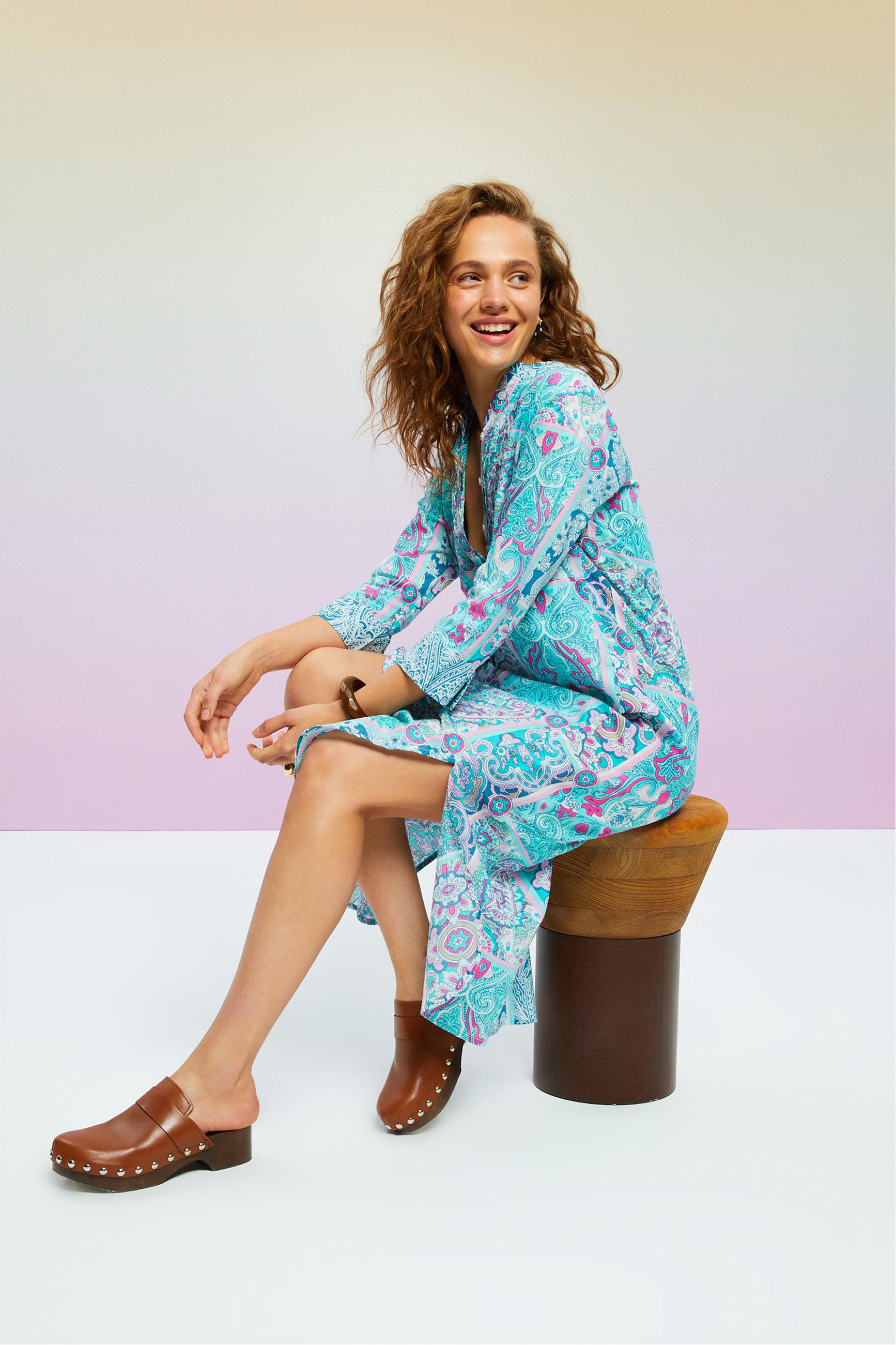 ETNİK DESENLİ UZUN KOLLU MİDİ ELBİSE