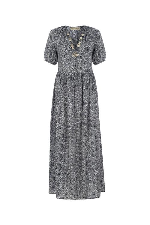  DENİZ KABUĞU İŞLEMELİ DESENLİ UZUN PLAJ ELBİSESİ