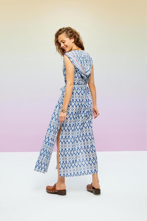  ETNİK DESENLİ KOLSUZ BAĞLAMA DETAYLI UZUN KİMONO