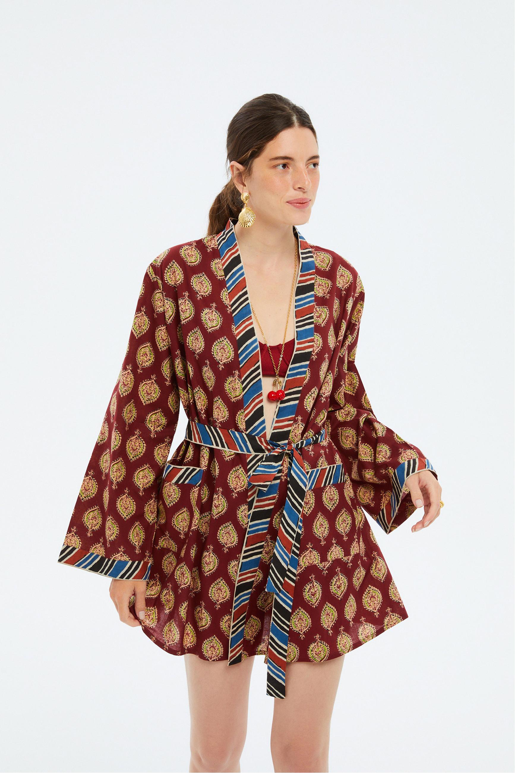 ETNİK DESENLİ KUŞAKLI KİMONO