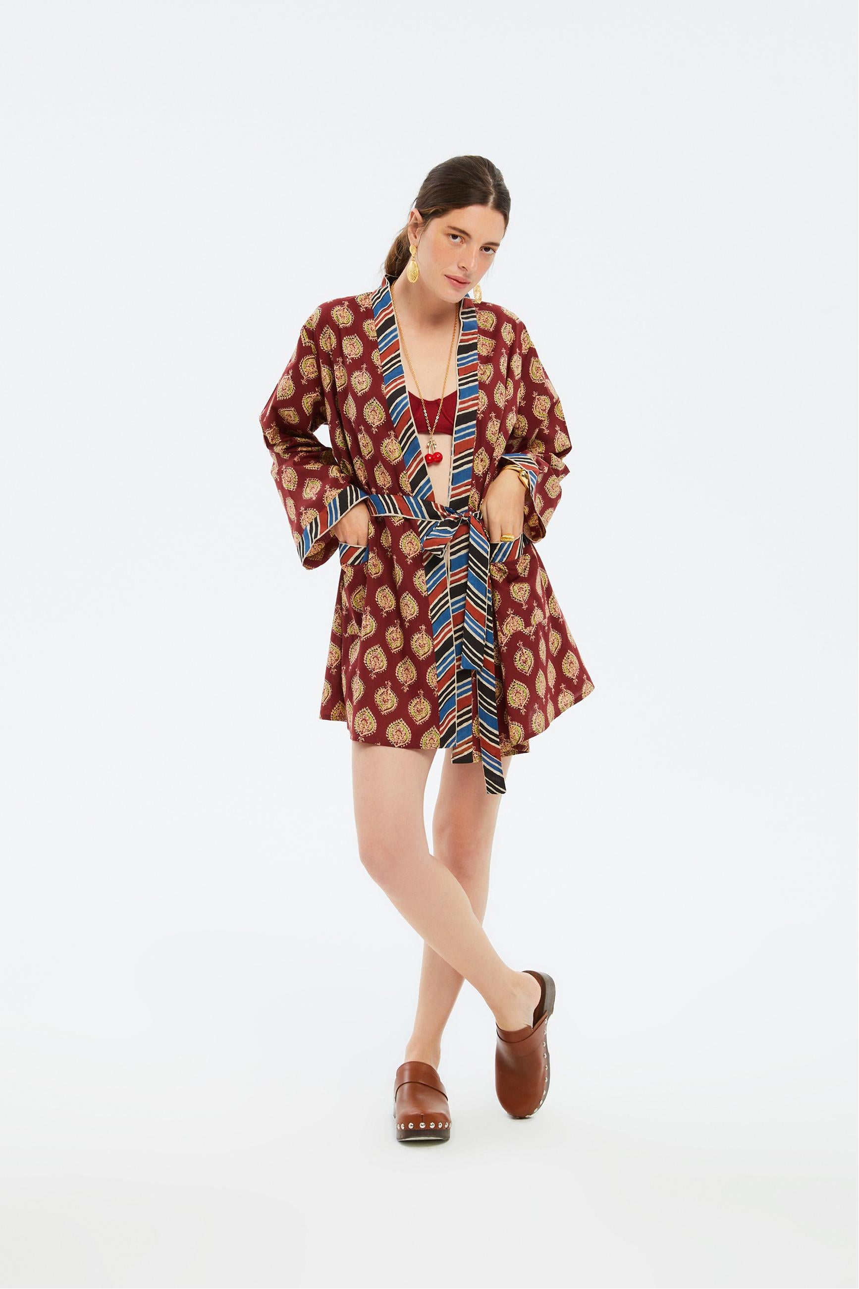 ETNİK DESENLİ KUŞAKLI KİMONO