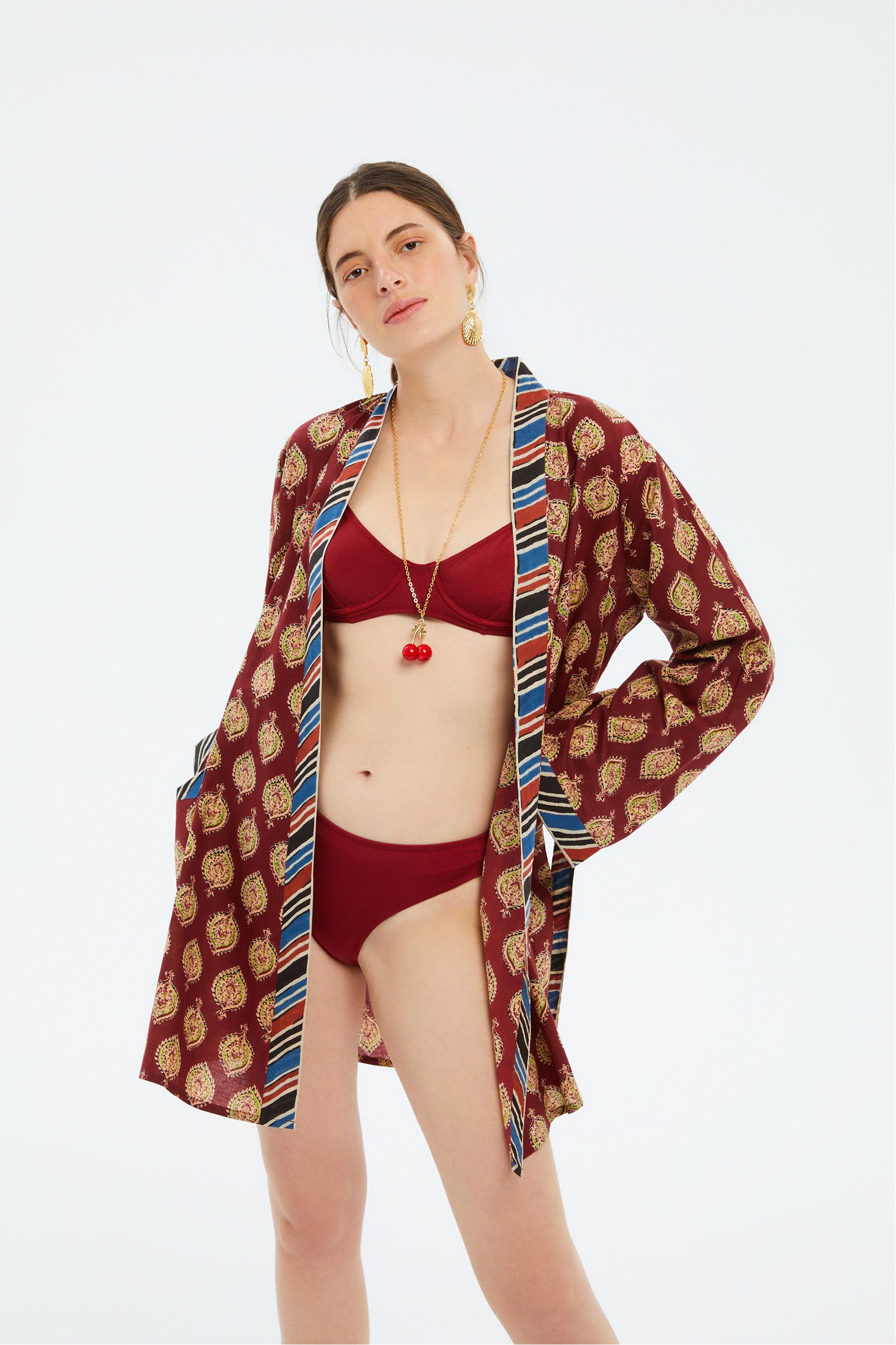 ETNİK DESENLİ KUŞAKLI KİMONO