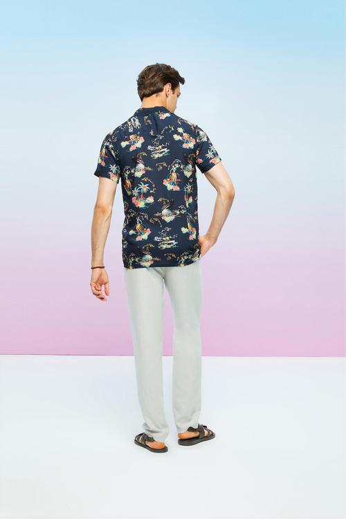  KISA KOLLU BASKILI GÖMLEK