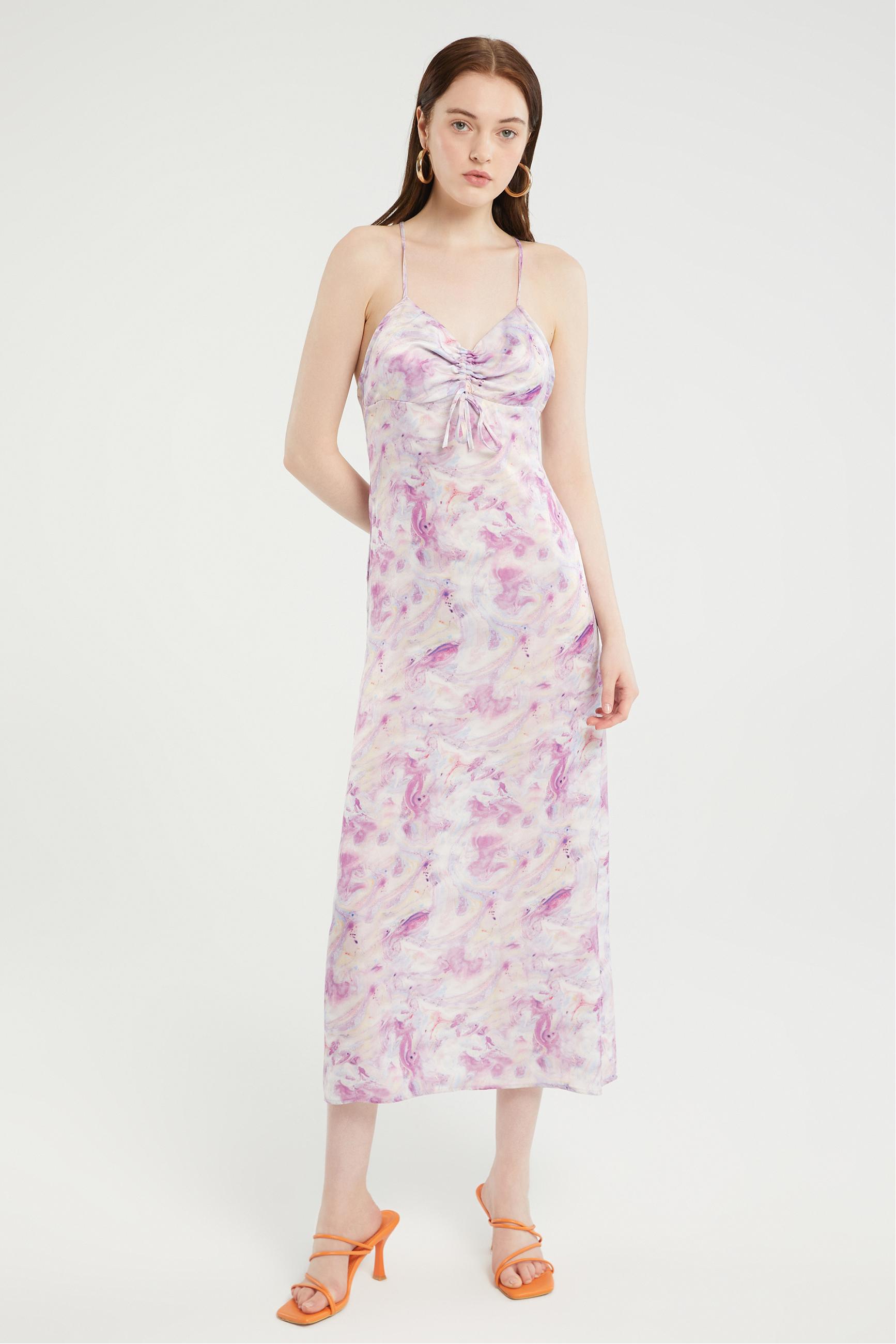 SOYUT DESENLİ ÇAPRAZ ASKILI MİDİ ELBİSE