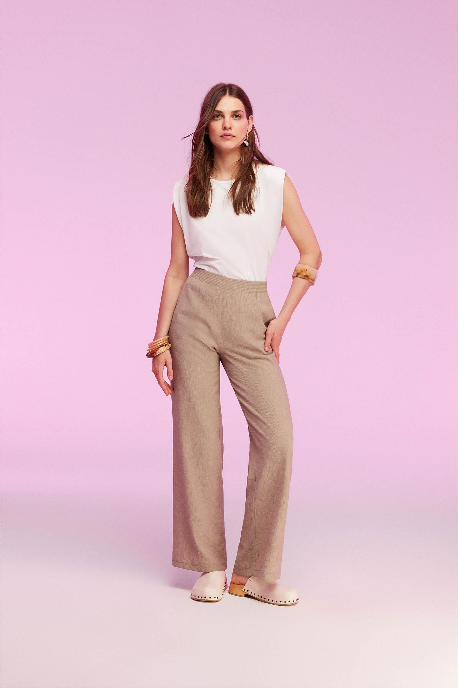 VATKALI BİSİKLET YAKA KOLSUZ T-SHIRT