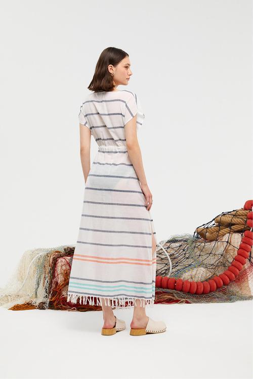  BELİ BAĞLAMALI ÇİZGİLİ UZUN PLAJ ELBİSESİ