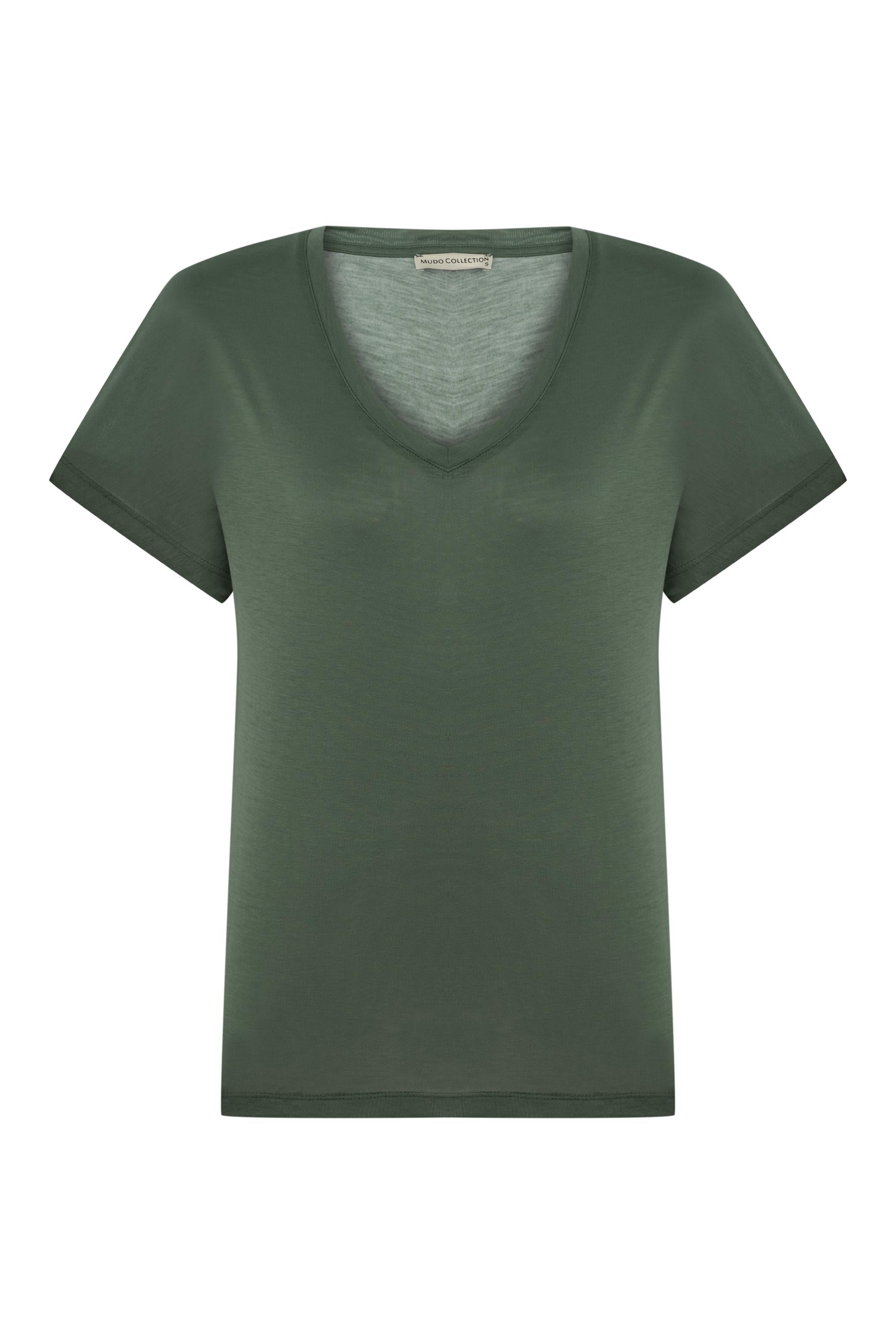 V YAKA BASIC T-SHIRT