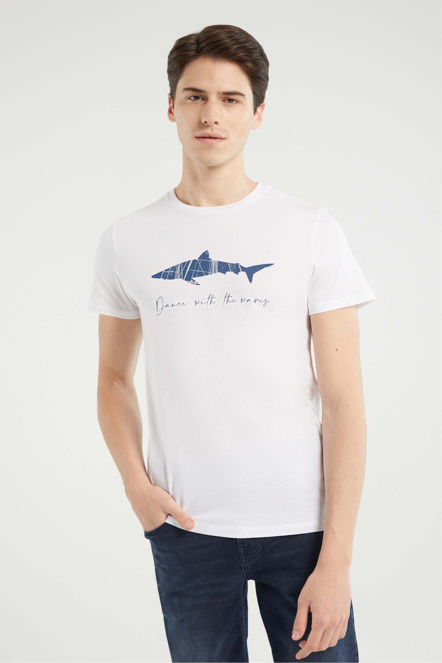 KÖPEK BALIĞI BASKILI BİSİKLET YAKA T-SHIRT