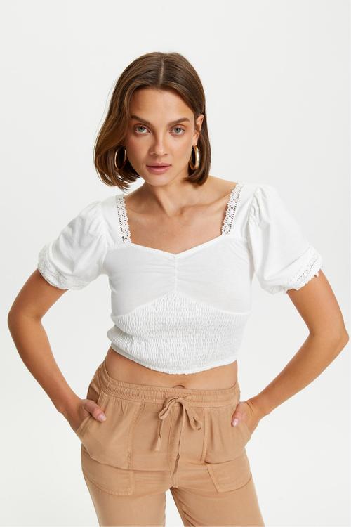  GİPELİ DANTEL DETAYLI BLUZ