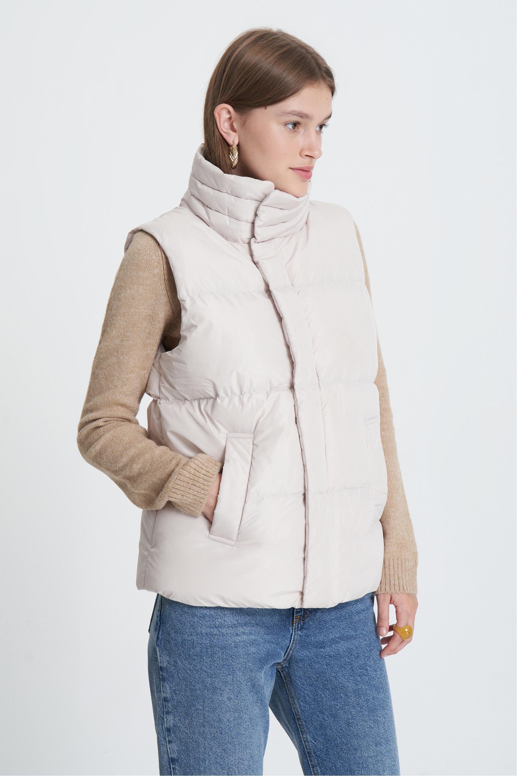 DİK YAKA ŞİŞME YELEK