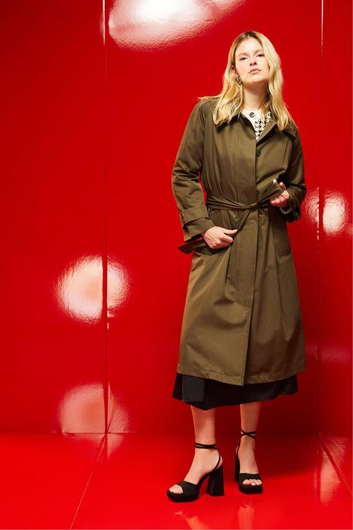  BELİ KUŞAKLI TRENÇKOT