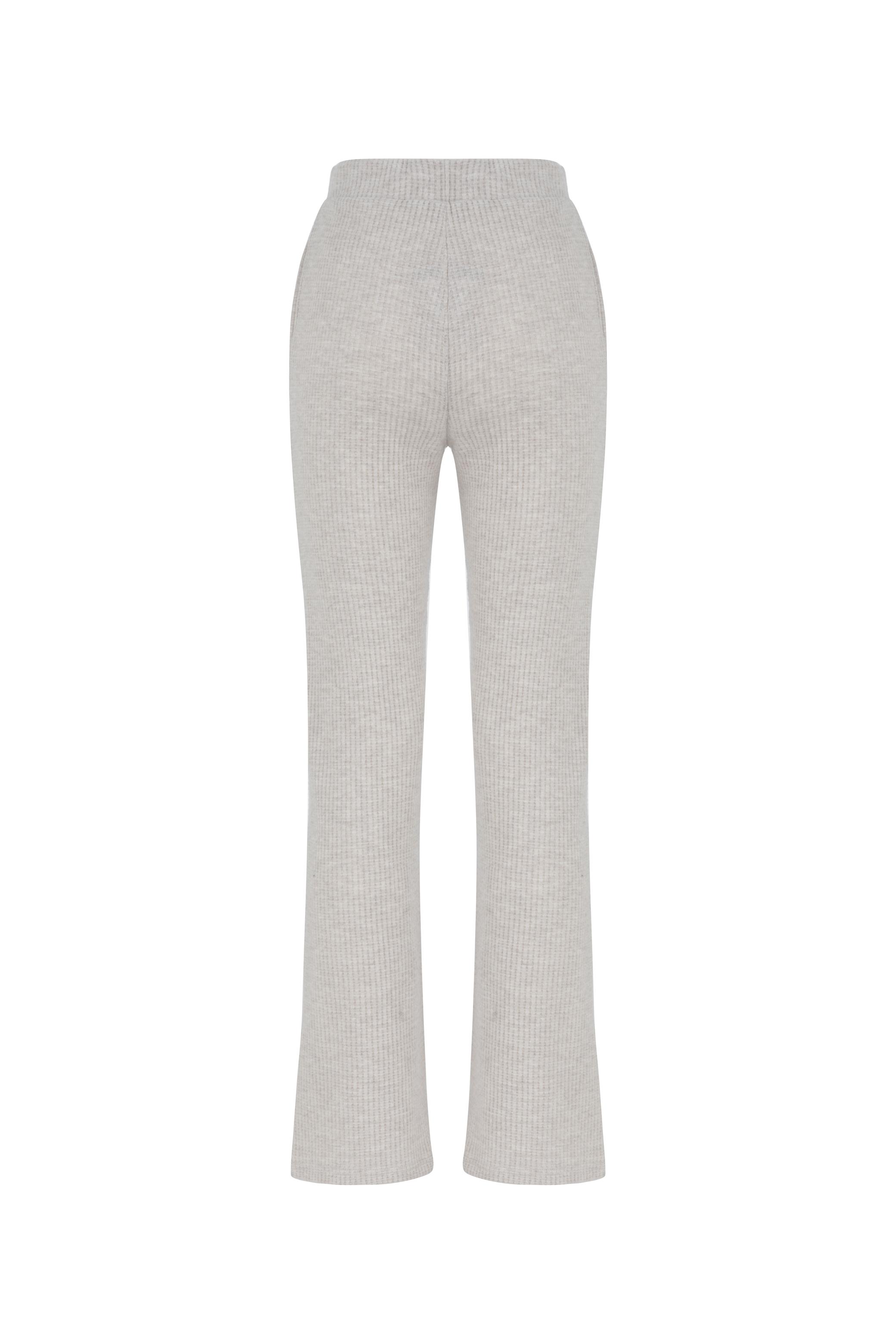 RAHAT KESİM FİTİLLİ PANTOLON