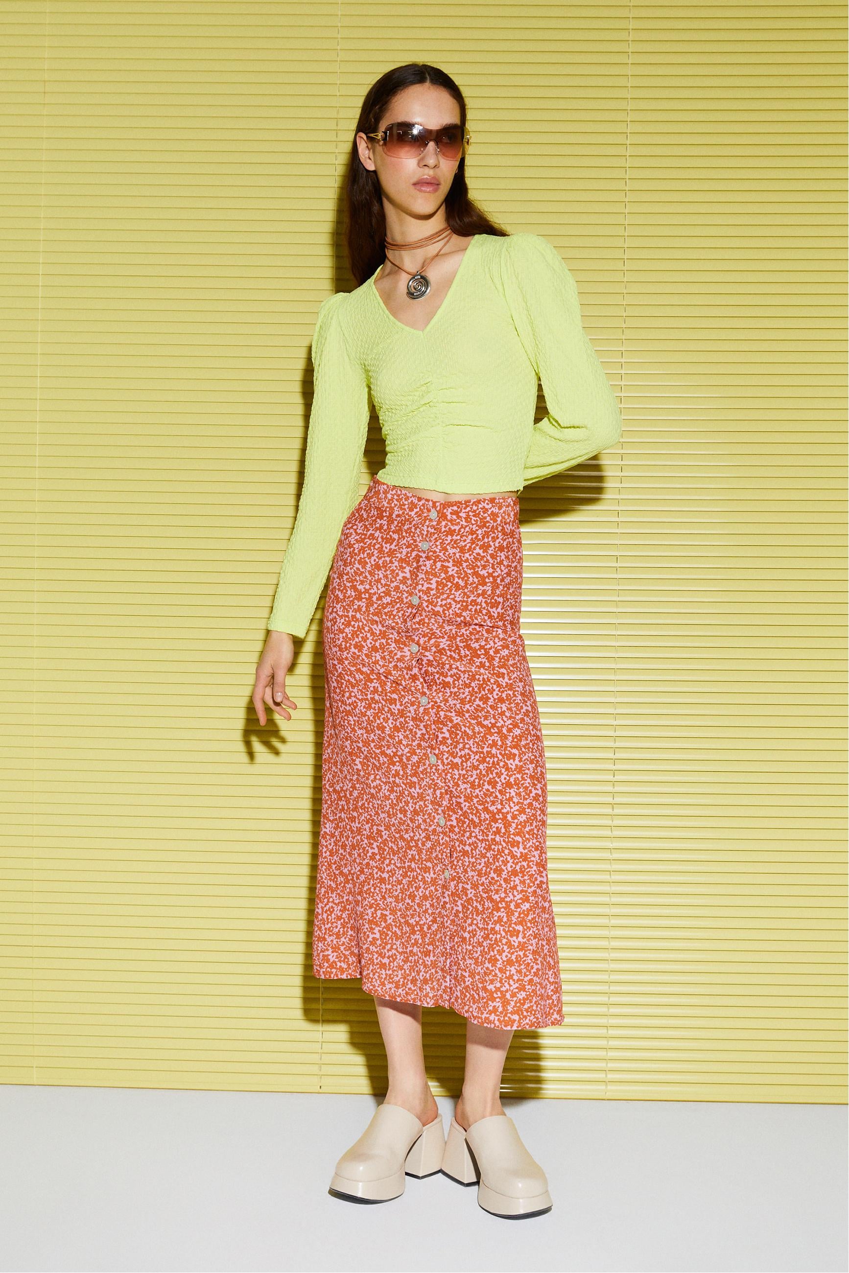 ÇİÇEK DESENLİ MİDİ ETEK