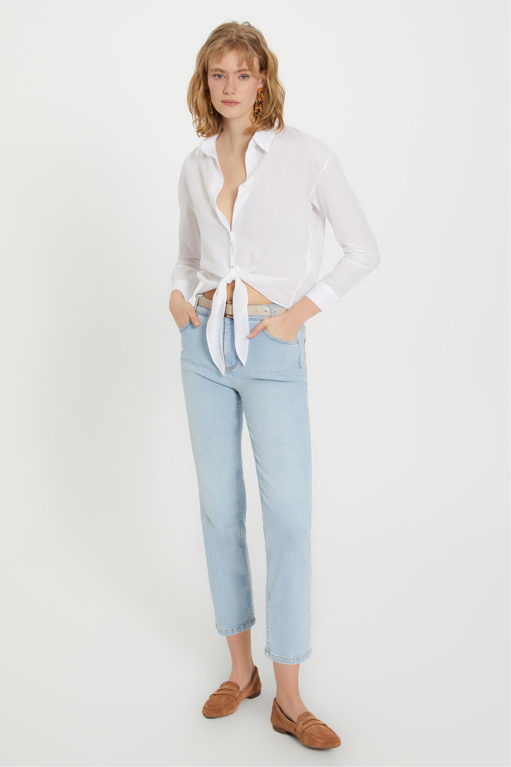 BELİ BAĞLAMALI SMART GÖMLEK