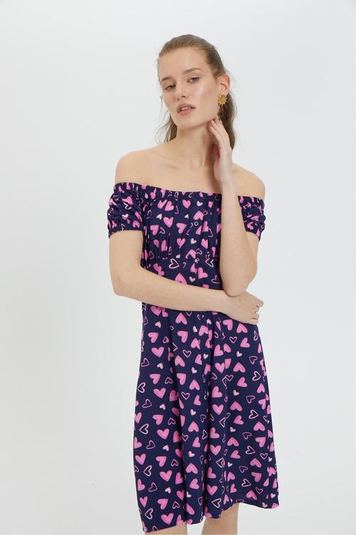  BASKILI CARMEN YAKA MİNİ ELBİSE