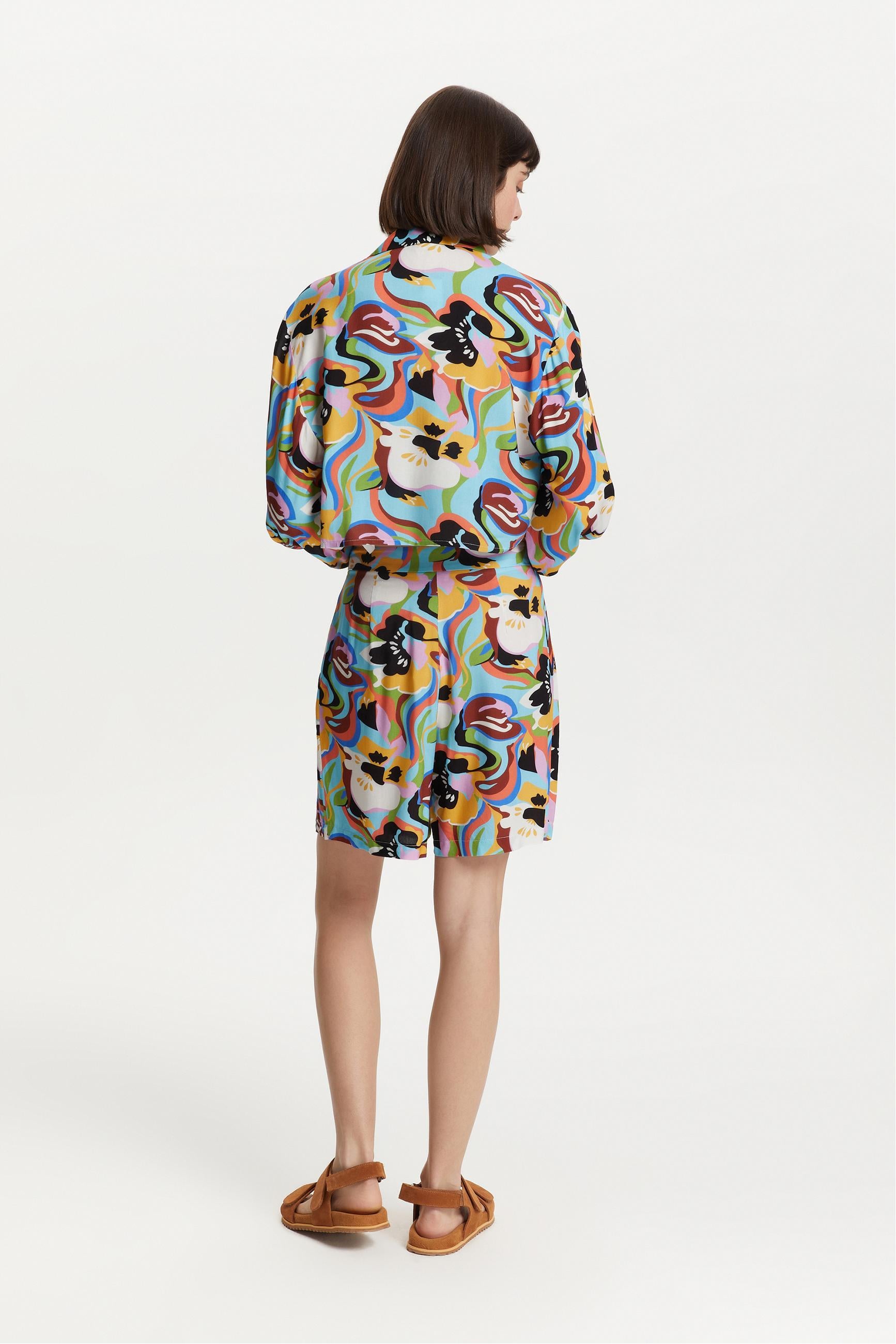 RAHAT KESİM SMART GÖMLEK