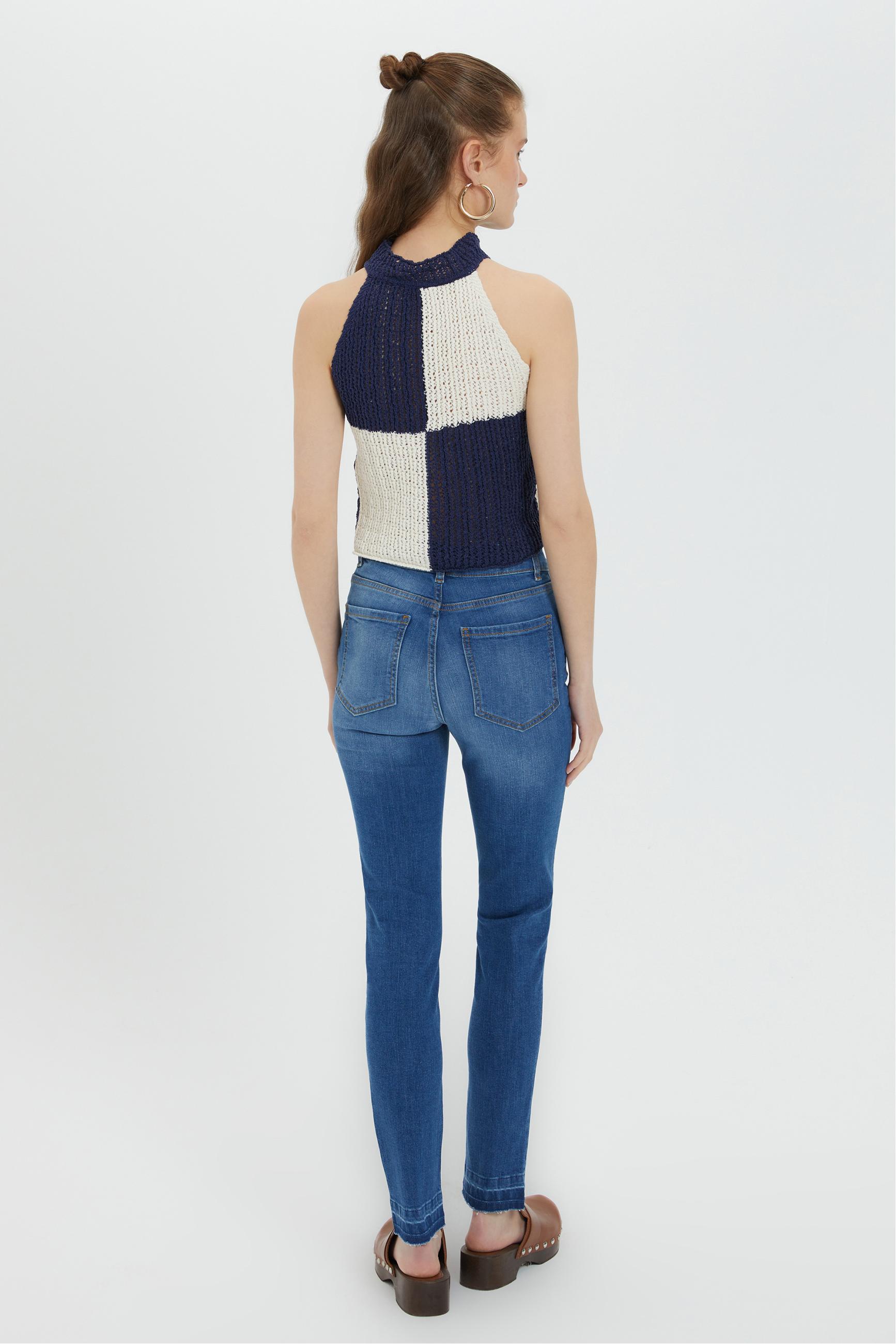 RENK BLOKLU HALTER YAKA TRİKO